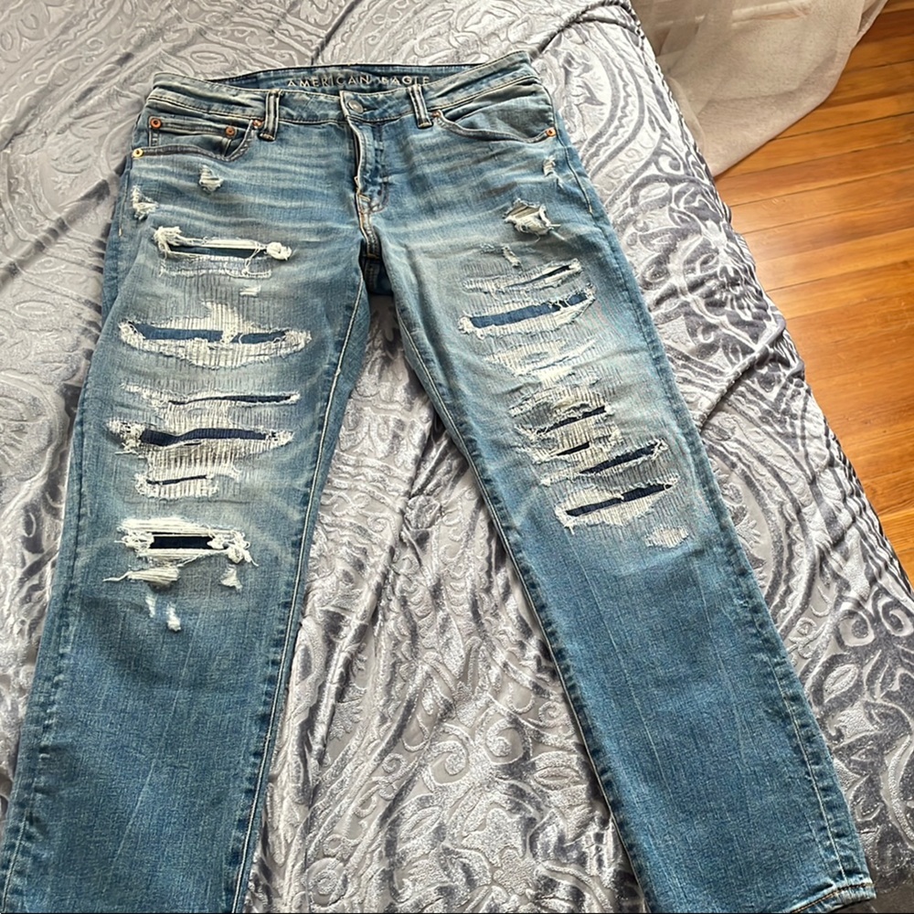 American Eagle Men's Distressed Blue Jeans